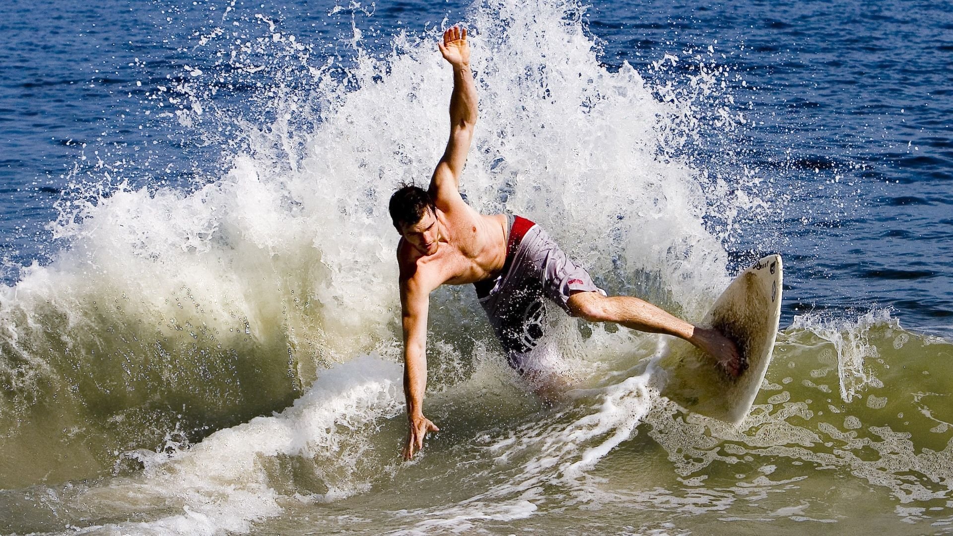 中国登山队在国际登山比赛中豪夺多项金牌,中国登山国家队